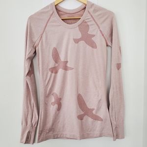 Oiselle Women's Size MED Flyte Long Sleeve Pink Shirt Seamless Running Bird Yoga